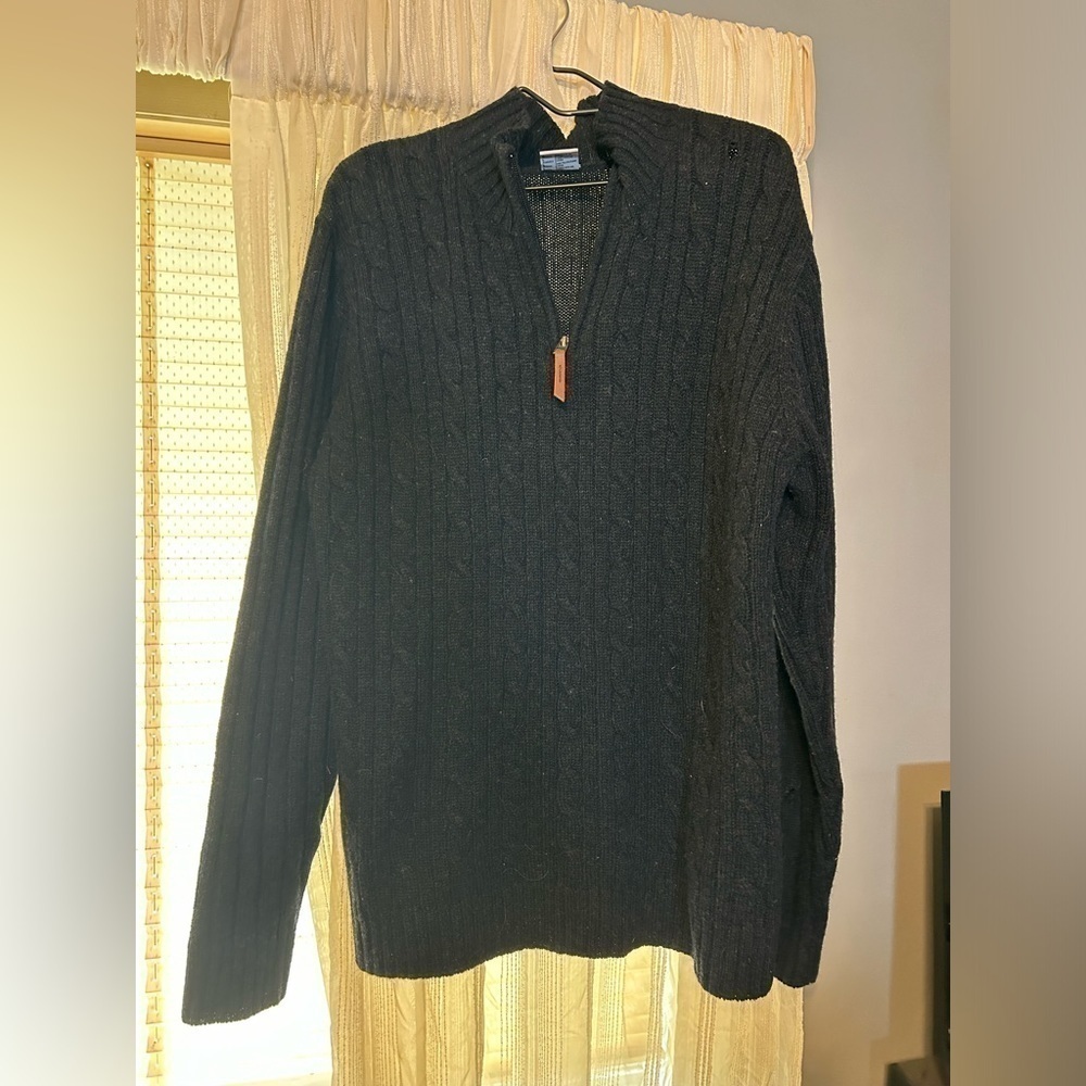 Colombia large men’s long sleeve 100% wool sweater